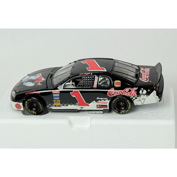 Dale Earnhardt Coca-Cola 1:24 NASCAR Diecast Action Racing Series Car - Picture 2 of 10